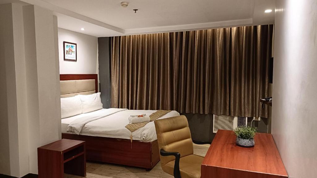 Cherry Midtown Hotel Olongapo Luaran gambar
