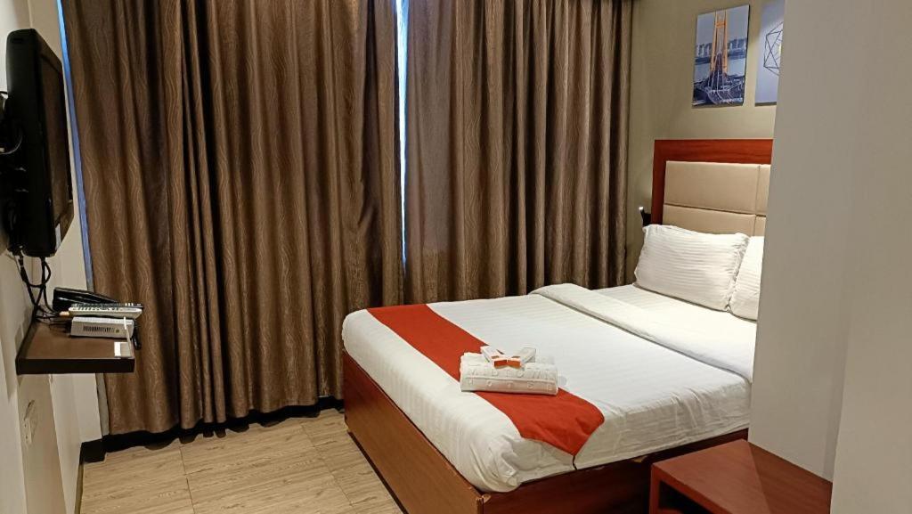 Cherry Midtown Hotel Olongapo Luaran gambar