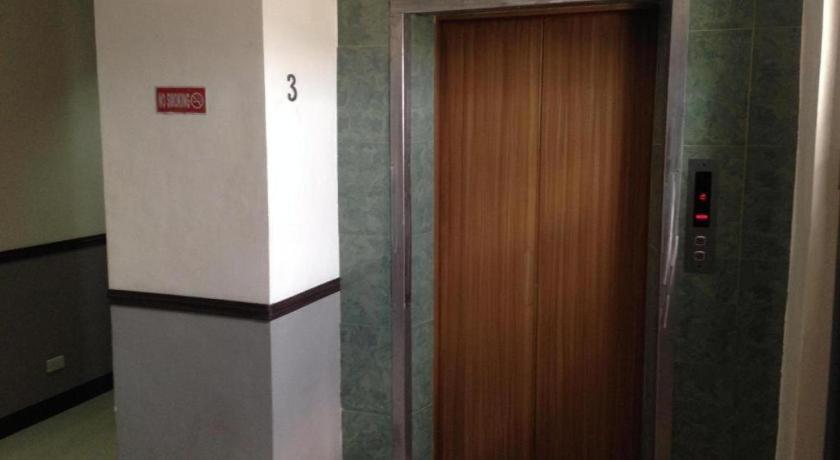 Cherry Midtown Hotel Olongapo Luaran gambar
