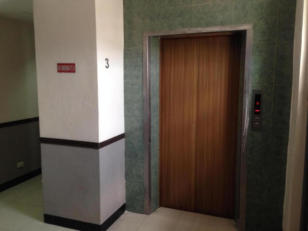 Cherry Midtown Hotel Olongapo Luaran gambar