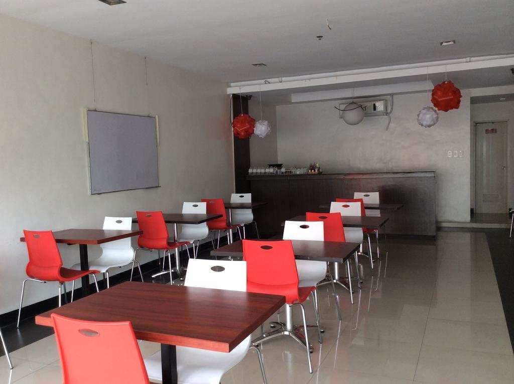 Cherry Midtown Hotel Olongapo Luaran gambar