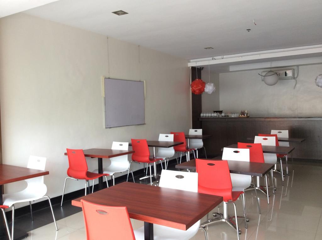 Cherry Midtown Hotel Olongapo Luaran gambar